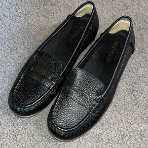 VIONIC MARCY LOAFER IN BLACK PEBBLE LEATHER SHOES DRIVING SOLE - NEW - Women's 7